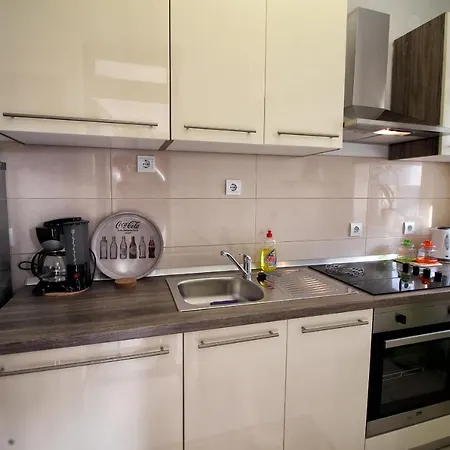 Apartament Karla